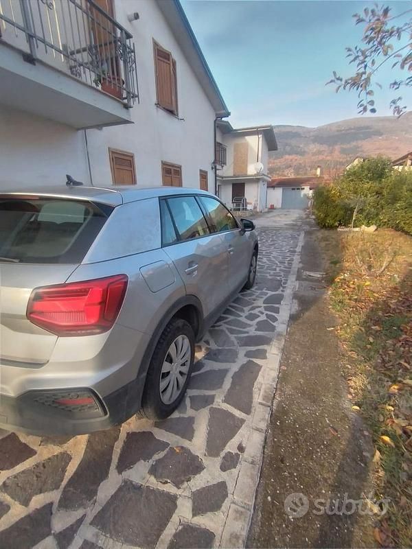Usata Audi Q2 Admired 116 CV (85 kW) 2022 Grigio SUV