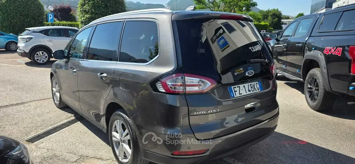 Usata Ford Galaxy Business Edition 150 CV (110 kW) 2019 Grigio chiaro Monovolume