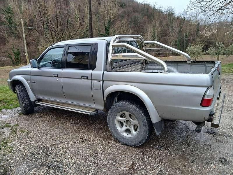 Usata Mitsubishi L200 116 CV (85 kW) 2003 Pick-up