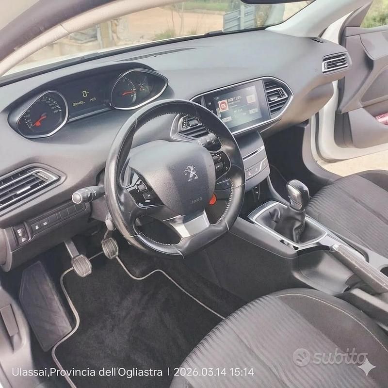 Usata Peugeot 308 2015 Berlina