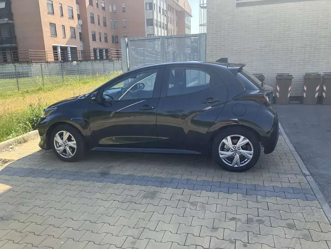 Usata Mazda 2 Exclusive-Line 116 CV (85 kW) 2025 Nero Utilitaria