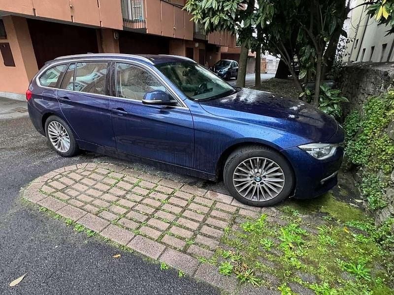 Usata BMW 340 Luxury Line 326 CV (239 kW) 2019 Blu/azzurro Station wagon