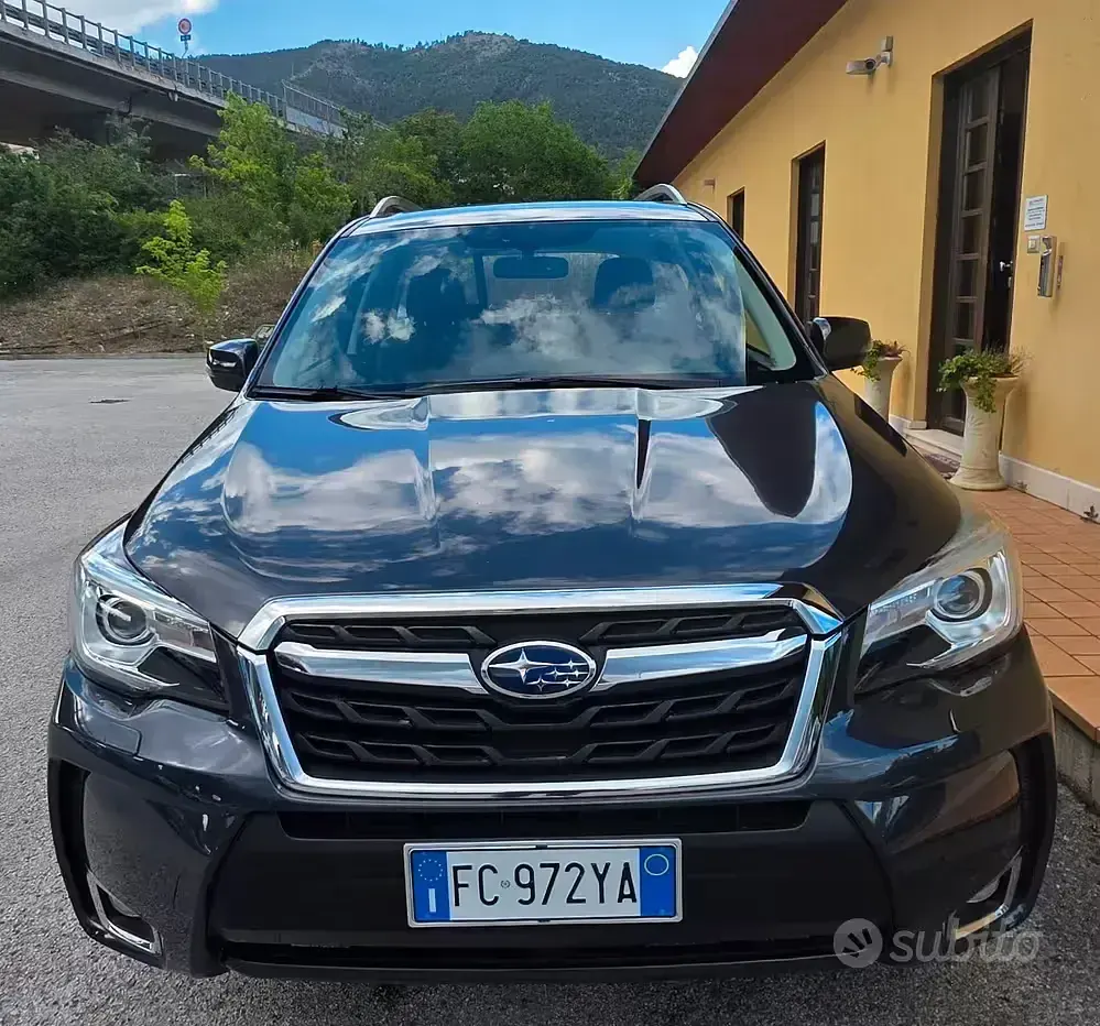 Usata Subaru Forester Sport 147 CV (108 kW) 2016 Bluazzurro SUV