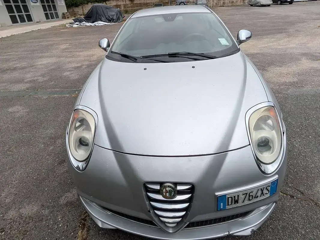 Usata Alfa Romeo MiTo 120 CV (88 kW) 2009 Grigio Utilitaria