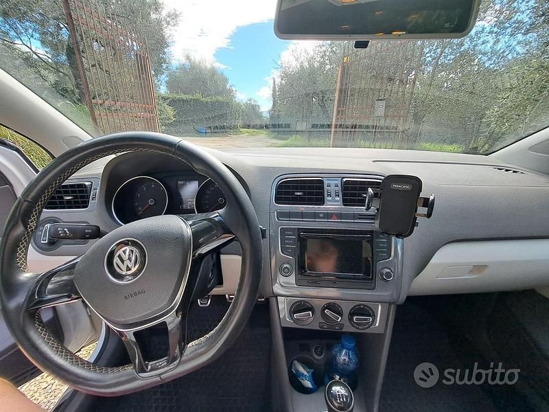 Usata VW Polo 75 CV (55 kW) 2014 Bianco Utilitaria