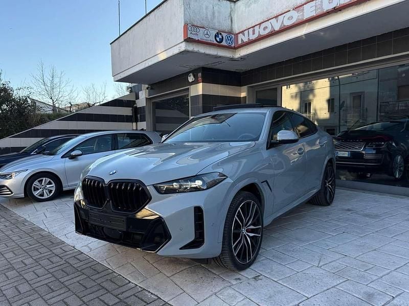Usata BMW X6 M Sport 298 CV (219 kW) 2025 Brooklyn gray SUV