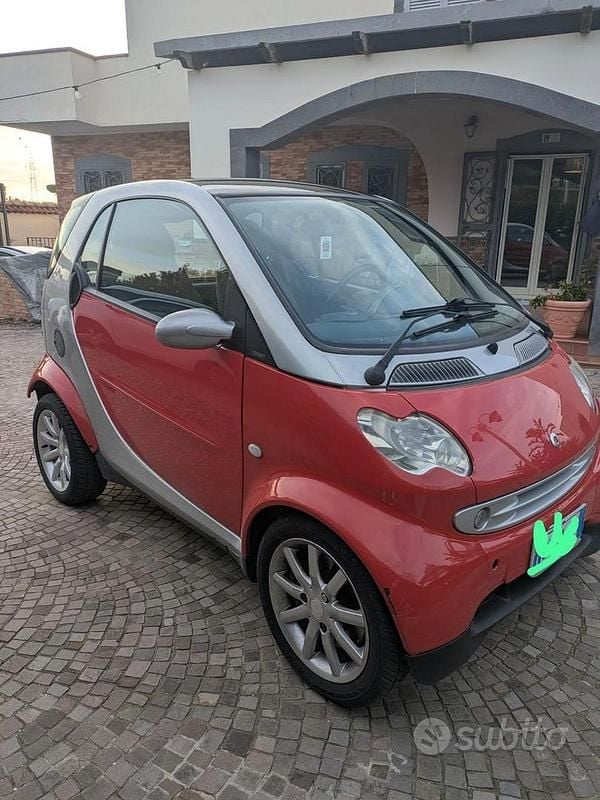 Begagnad Smart ForTwo Coupé Passion 61 HK (44 kW) 2004 Röd Sportkupé