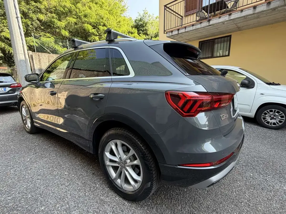 Usata Audi Q3 Business 150 CV (110 kW) 2018 Grigio SUV