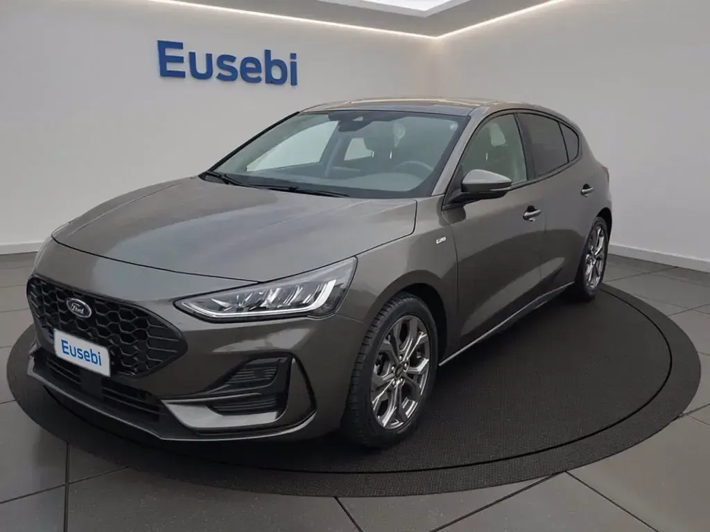 Usata Ford Focus ST-Line 125 CV (91 kW) 2023 Grigio scuro Berlina