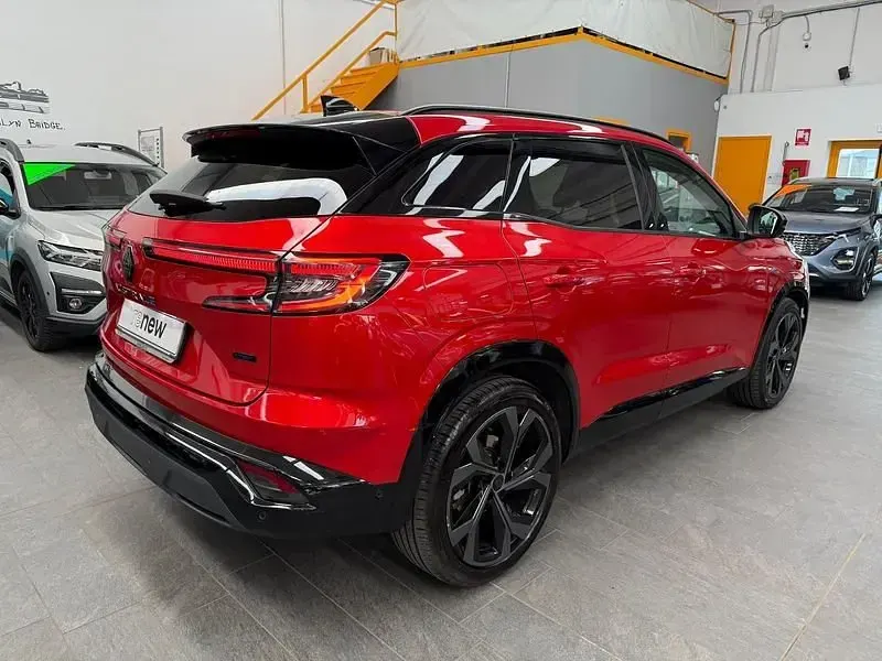 Usata Renault Austral Techno Esprit Alpine 199 CV (146 kW) 2023 Rosso SUV