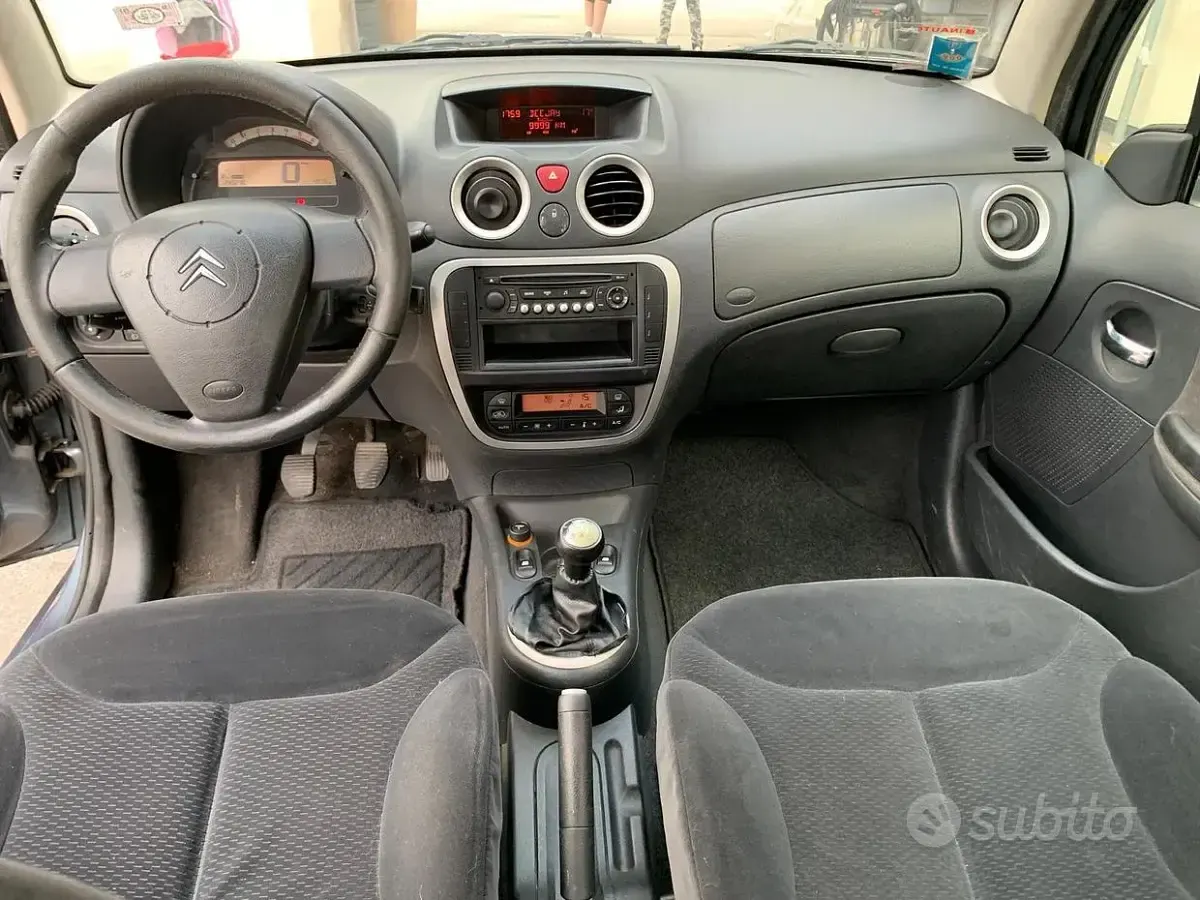 Usata Citroën C3 68 CV (50 kW) 2007 Grigio Berlina