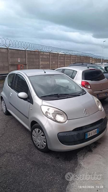 Usata Citroën C1 68 CV (50 kW) 2008 Grigio Utilitaria