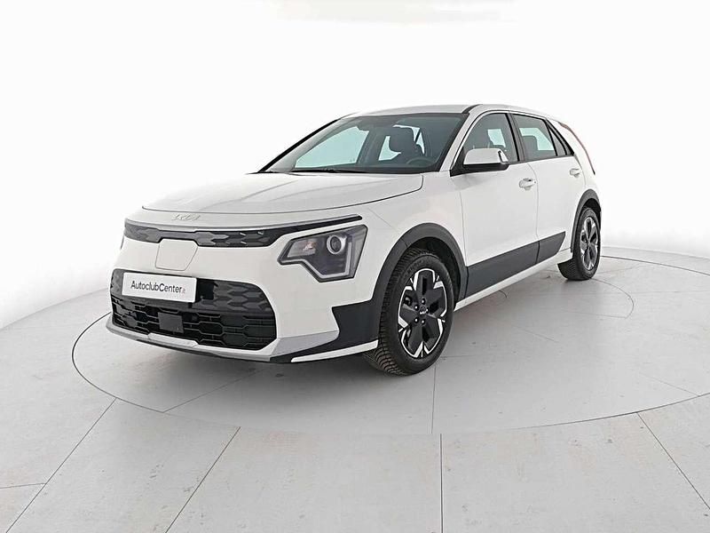 Bianco Usata 2023 Kia e-Niro SUV | 24.900 € (Buon prezzo) - Immagine 1/4