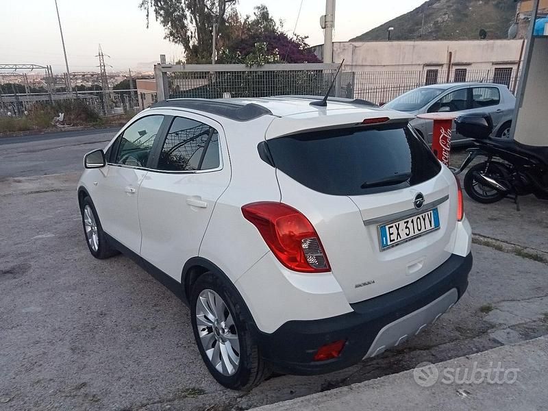 Usata Opel Mokka 140 CV (102 kW) 2015 Bianco SUV