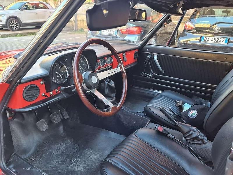 Usata Alfa Romeo GT Junior 113 CV (83 kW) 1978 Rosso Coupé