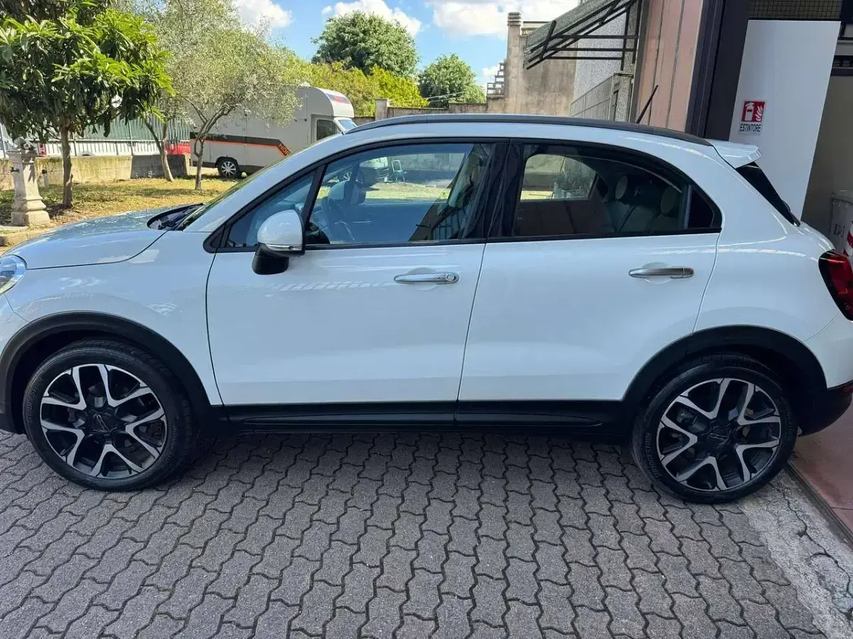Usata Fiat 500 Cross 150 CV (110 kW) 2022 Bianco Station wagon