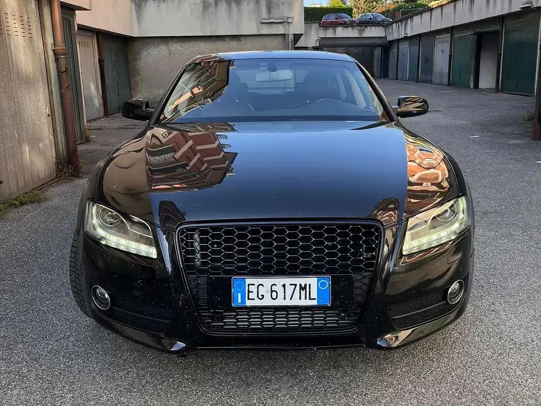 Usata Audi A5 Sportback Ambiente 239 CV (175 kW) 2011 Nero Utilitaria