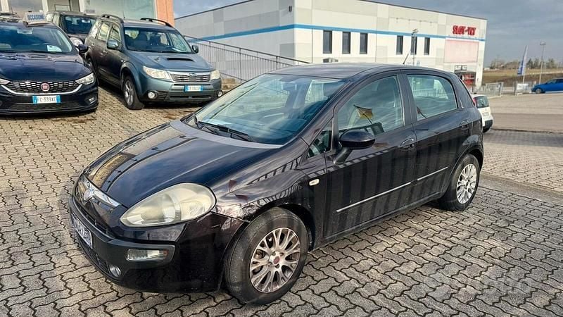 Usata Fiat Punto Evo 77 CV (56 kW) 2010 Nero Utilitaria