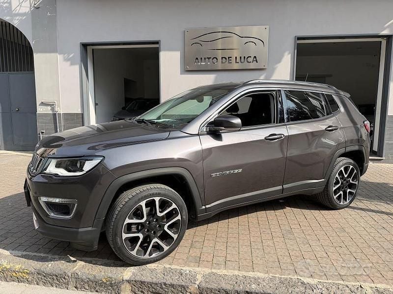 Usata Jeep Compass Limited 140 CV (102 kW) 2019 Grigio SUV
