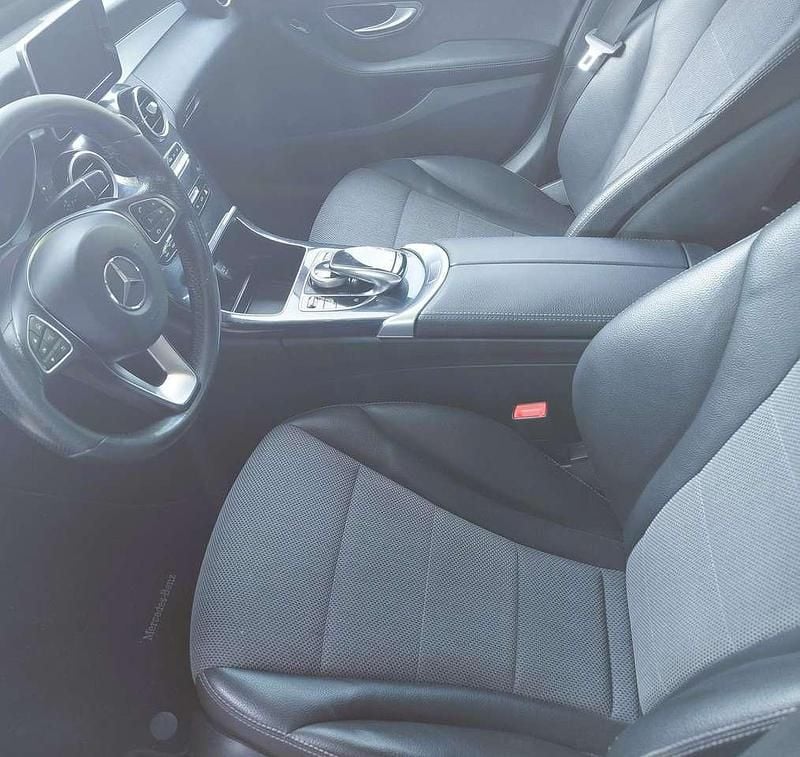 Usata Mercedes C200 Executive 136 CV (100 kW) 2019 Grigio metallizzato Berlina