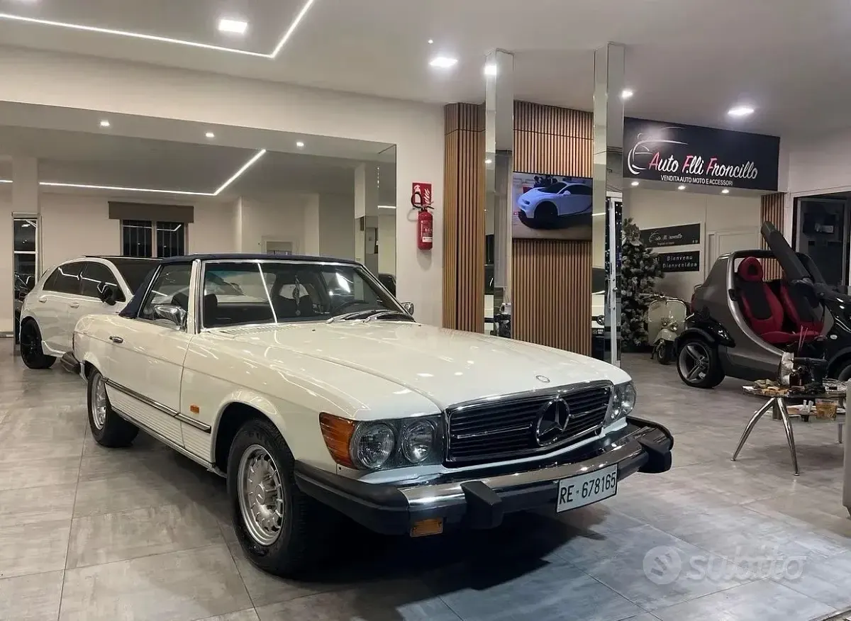 Begagnad Mercedes SL450 217 HK (159 kW) 1970 Cab