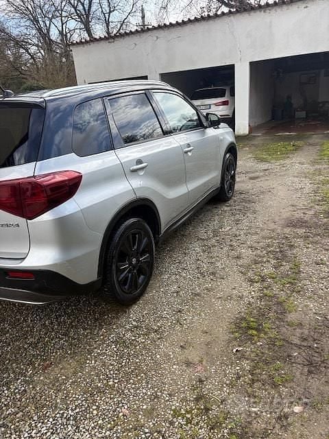 Usata Suzuki Vitara 2020 Grigio SUV