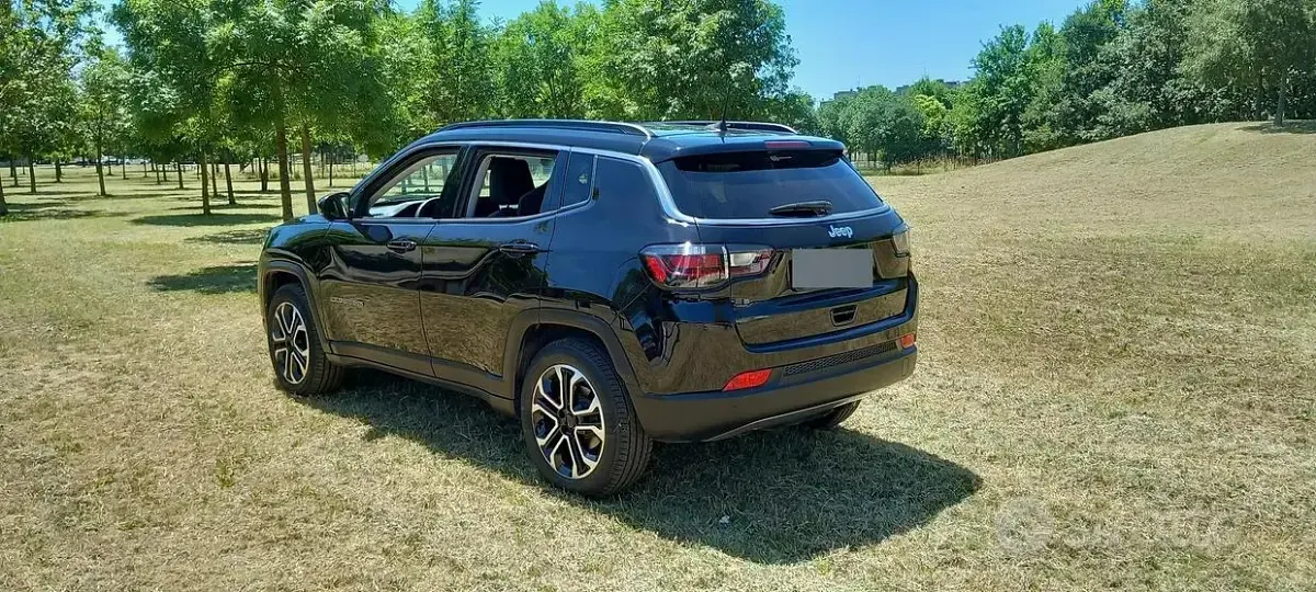 Usata Jeep Compass Limited 131 CV (96 kW) 2024 Nero SUV