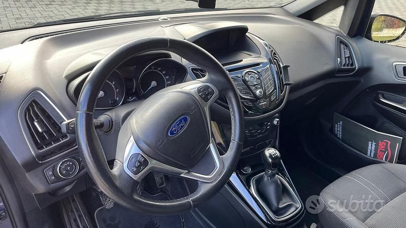 Usata Ford B-MAX Titanium 101 CV (74 kW) 2015 Blu/azzurro Monovolume