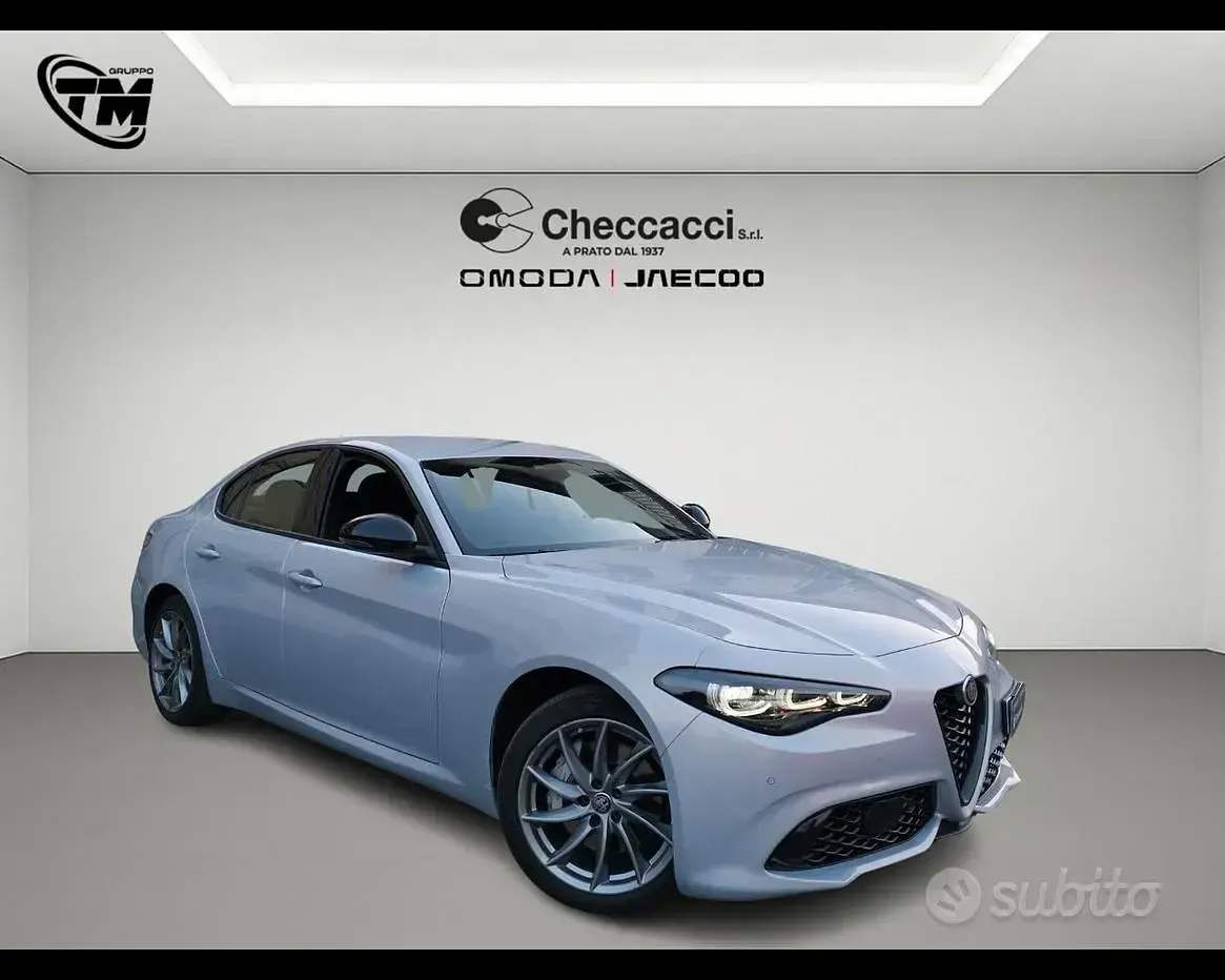 Usata Alfa Romeo Giulia 280 CV (205 kW) 2024 Bianco Berlina