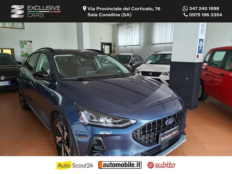 Usata Ford Focus 125 CV (91 kW) 2023 Blu/azzurro Berlina