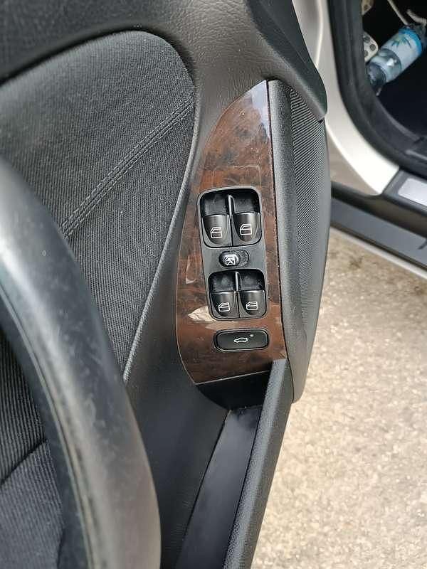 Usata Mercedes C200 AMG 122 CV (89 kW) 2007 Bronzo Berlina