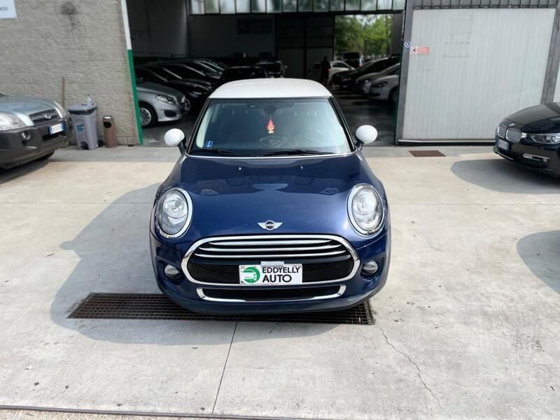 Usata Mini Cooper D 116 CV (85 kW) 2014 Blu Utilitaria