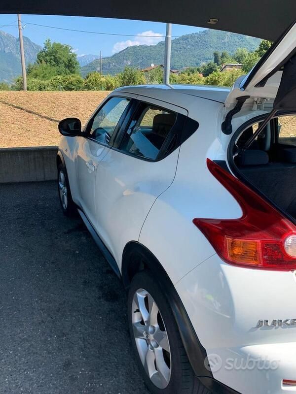 Usata Nissan Juke 110 CV (80 kW) 2012 Bianco SUV