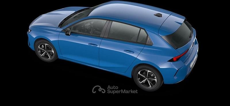 Usata Opel Astra Edition 131 CV (96 kW) 2023 Rosso / metallizzato Station wagon