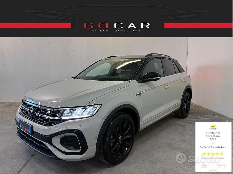 Usata VW T-Roc R-line 110 CV (80 kW) 2023 Grigio SUV