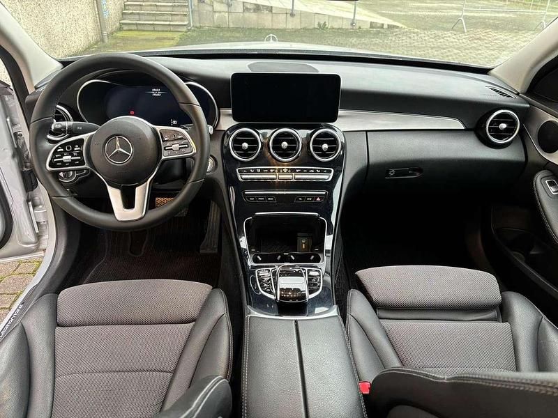 Usata Mercedes C220 194 CV (142 kW) 2019 Argento Berlina