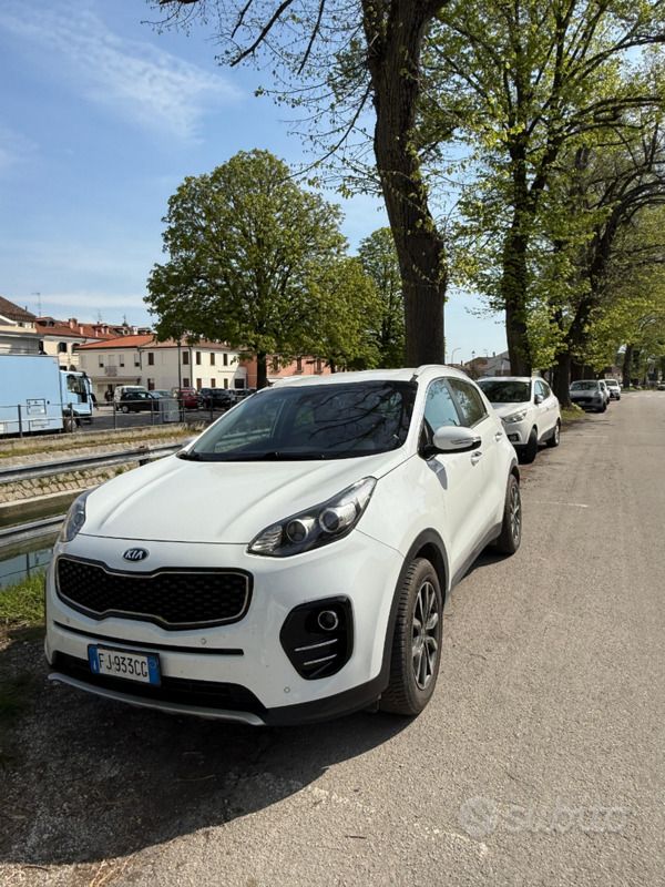 Usata Kia Sportage 115 CV (84 kW) 2017 Bianco SUV