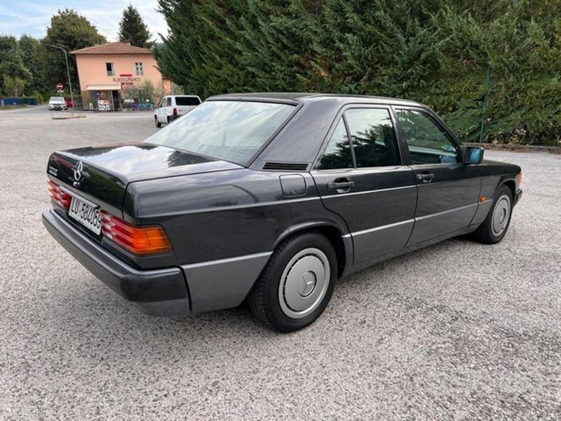 Usato 1993 Mercedes 190 1.8 Benzin 104 CV (4.800 €)