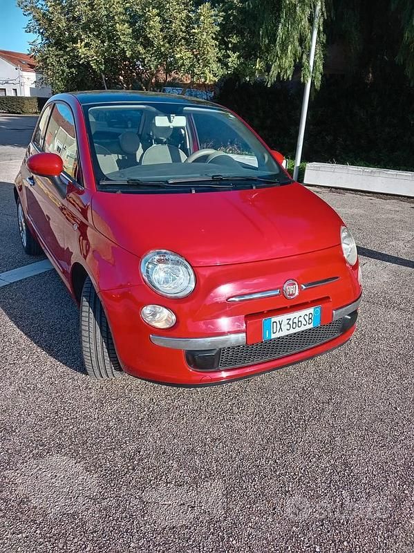 Usata Fiat 500 75 CV (55 kW) 2009 Rosso Cabrio