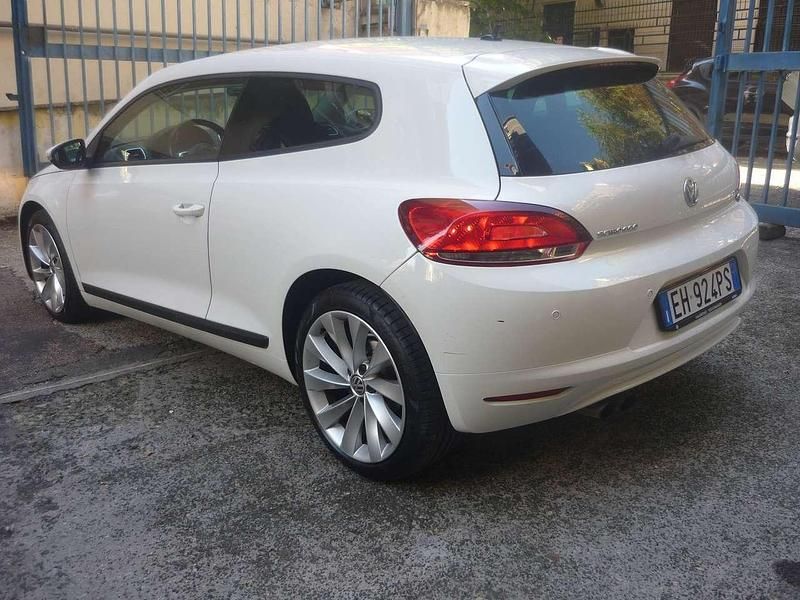 Usata VW Scirocco 140 CV (102 kW) 2010 Bianco Coupé