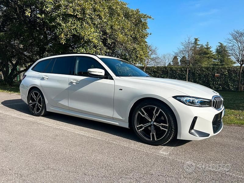 Usata BMW 320 2022 Bianco Station wagon