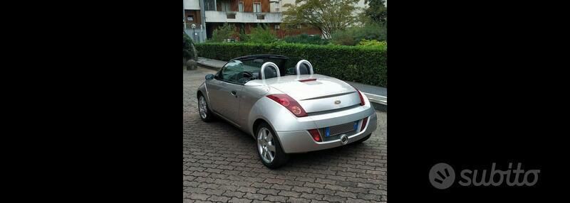 Usata Ford StreetKa 95 CV (69 kW) 2004 Grigio Cabrio