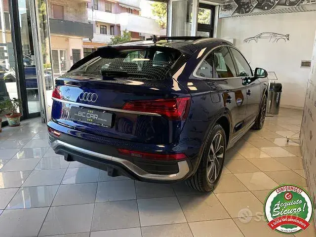 Usata Audi Q5 Sportback S-Line 163 CV (119 kW) 2021 Blu SUV