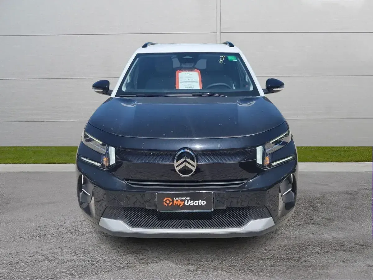 Usata Citroën C3 100 CV (73 kW) 2025 Nero / tetto bianco SUV