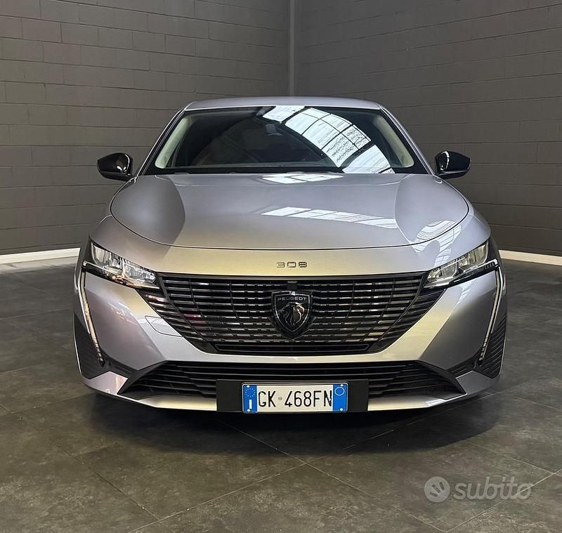 Usata Peugeot 308 GT 130 CV (95 kW) 2022 Grigio Station wagon