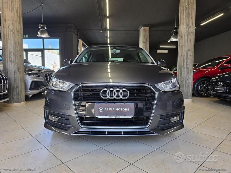 Usata Audi A1 Comfort 95 CV (69 kW) 2016 Grigio Utilitaria