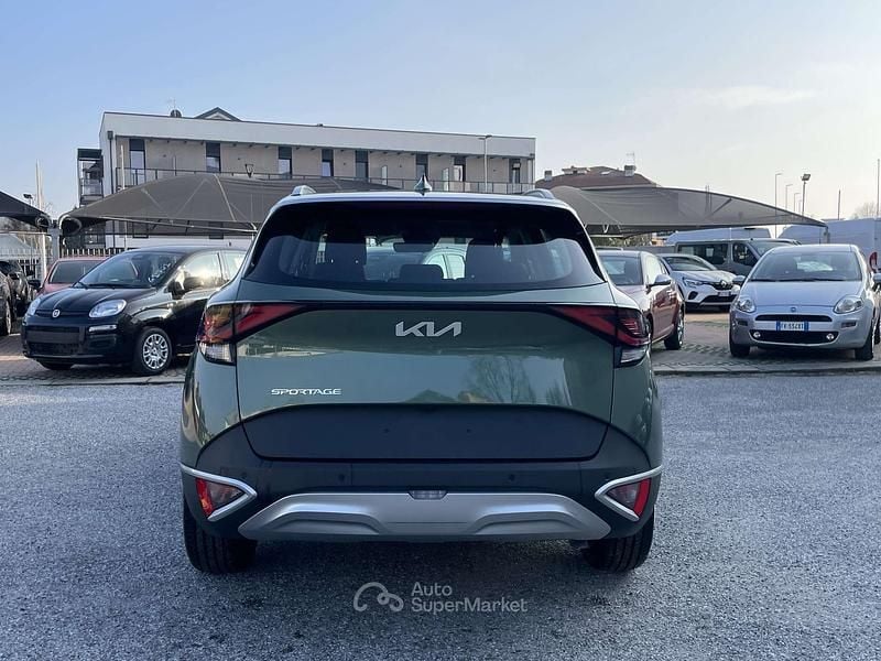 Nuova Kia Sportage 160 CV (117 kW) 2026 Verde SUV