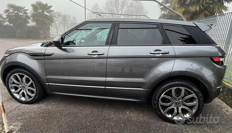 Usata Land Rover Range Rover evoque Dynamic 190 CV (139 kW) 2014 Grigio SUV