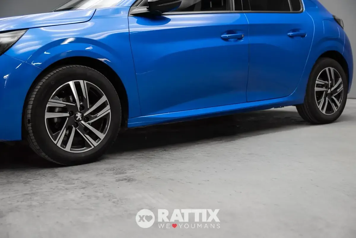 Usata Peugeot 208 Allure 75 CV (55 kW) 2022 Blu Utilitaria