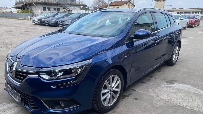 Usata Renault Mégane GrandTour 115 CV (84 kW) 2020 Blu Station wagon